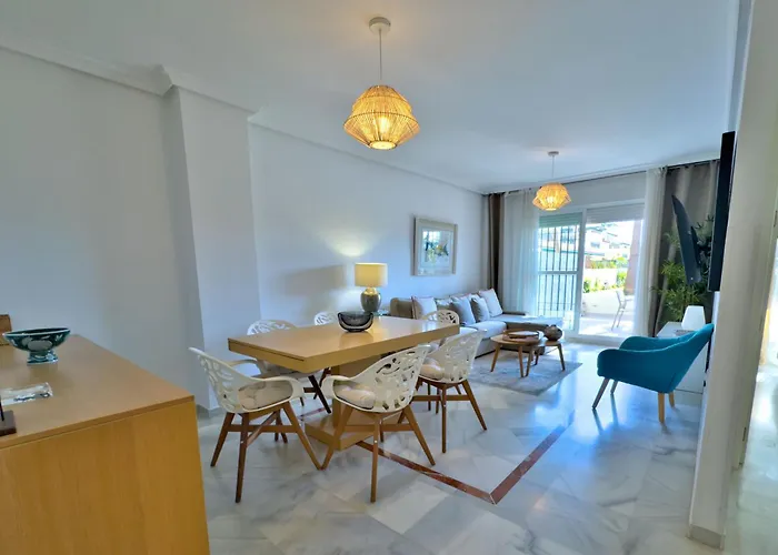 In Puerto Banus Lorcrimar V アパート *