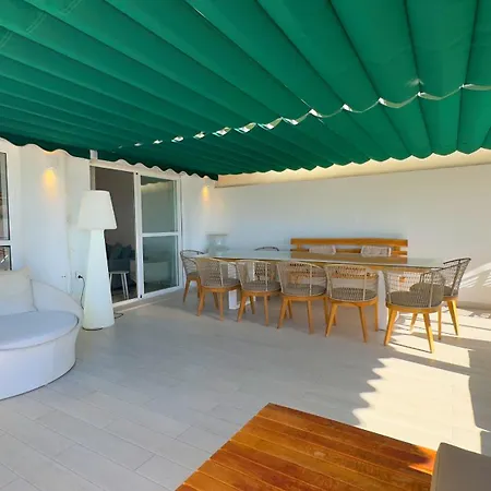 South-facing 2br Near Puerto Banus