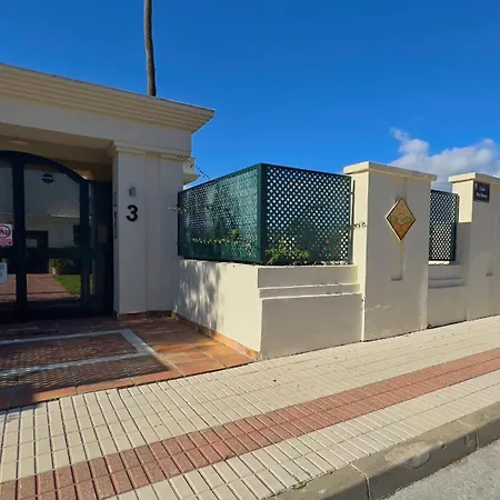 South-facing 2br Near Puerto Banus Marbella